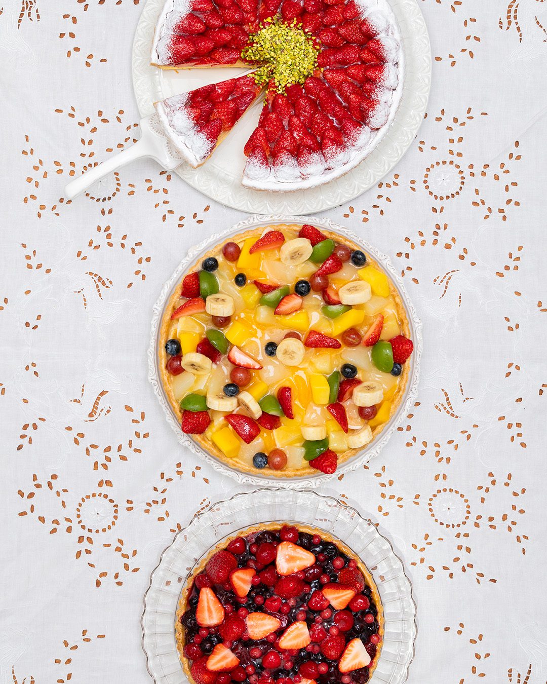 A seasonal fruit tart featuring 10 different kinds of fruit.