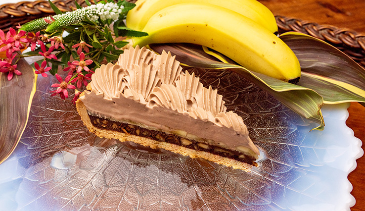 マカダミアチョコレートとバナナのタルト