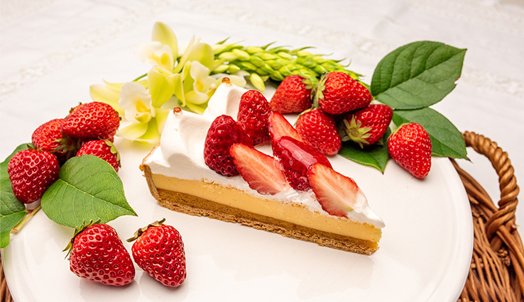 イチゴとカスタードプリンのタルト